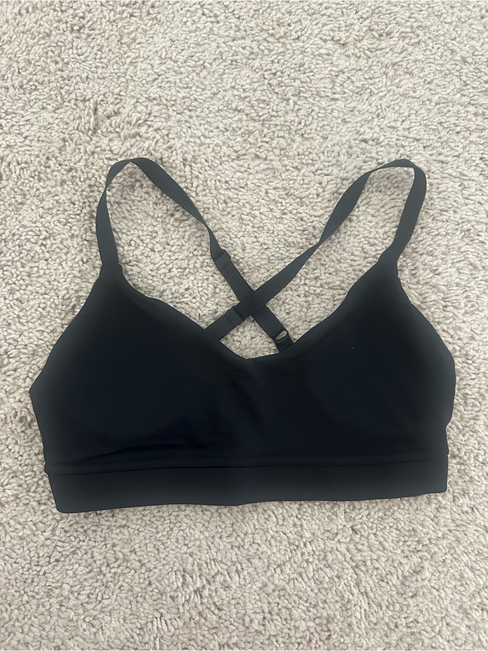 Forever 21 Black Cross-Back Sports Bralette
